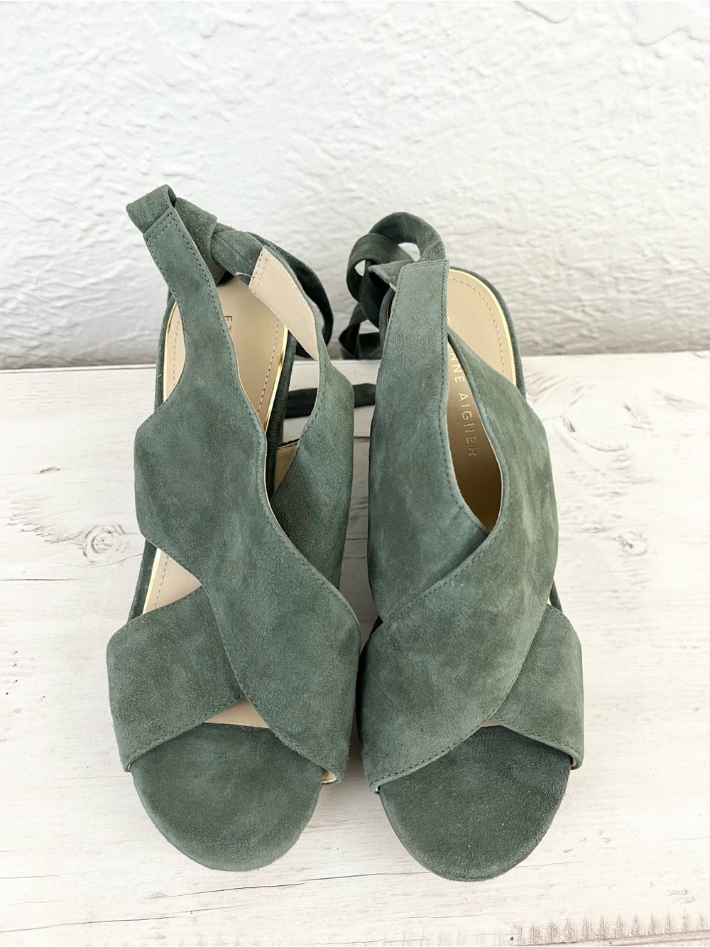 Etienne Aigner Wedge Heels Sandals Shoes Green Suede Tie Ankle 8.5 - Picture 5 of 15